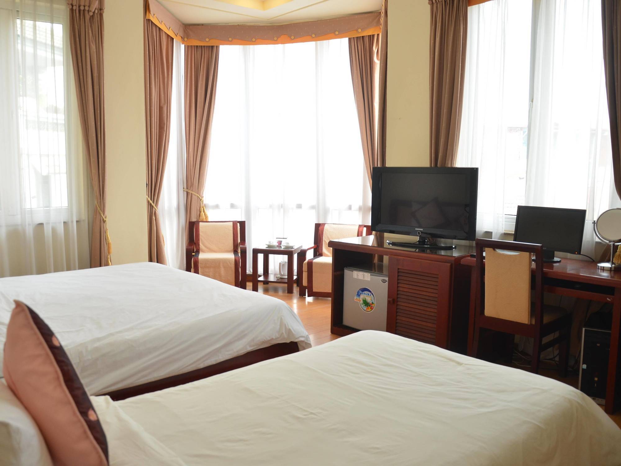 Camellia 4 Hotel 河内 外观 照片